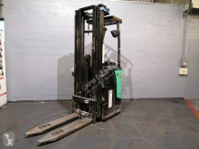 Stacker com conductor de pé Caterpillar SBR20N