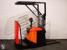Apilador de conductor a pie Toyota 7SLL12.5F
