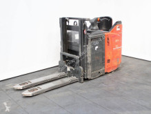 Gerbeur accompagnant Linde L 12 L SP 133