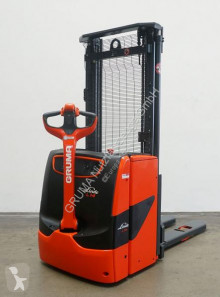 Apilador Linde L 14 i/1173 usado