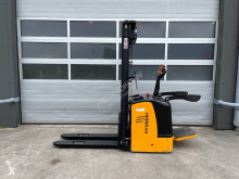 Gerbeur Hyundai 1.5 ton elektrische stapelaar 15ESR electric stacker 1500kg à porté debout occasion