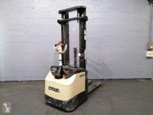 Gerbeur accompagnant Crown ES 4000