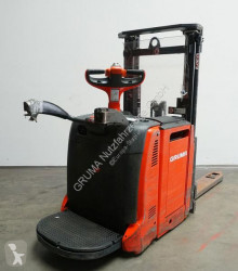Gerbeur Linde D 12 AP/133 à porté debout occasion