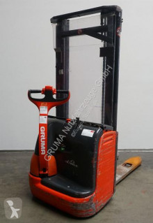 Apilador Linde L 10/379 usado