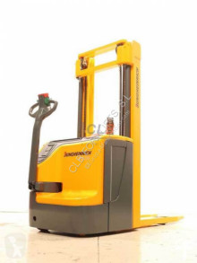 Apilador Jungheinrich EJC 216 usado