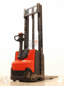 Apilador BT Staxio SWE 120 usado