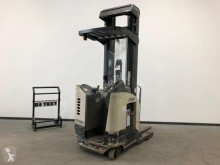 С сидячим местом для оператора Crown RR5200
