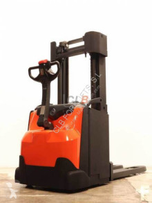 Apilador BT Staxio SWE 200