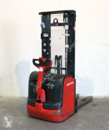 Apilador Linde L 16/372-03 usado