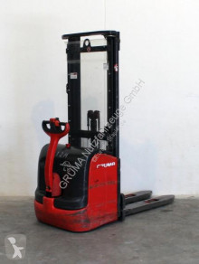 Apilador Linde L 16/372-03 usado
