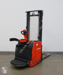 Linde stand-on stacker L 16 AP/1173