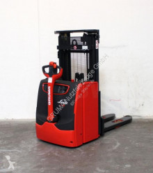 Apilador Linde L 16 i/1173 usado