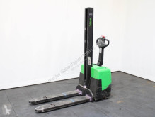 Apilador Cesab S 110 acompañante usado