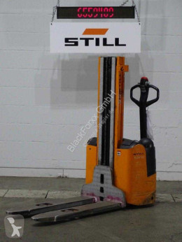 Apilador Still egv10 usado
