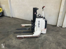 Stacker Linde L16 AS acompanhante usado