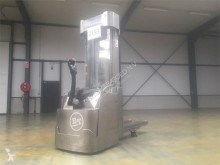 Stoccatore BT Toyota SWE145L guida in accompagnamento usato