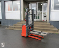 Tolóoszlopos emelőtargonca Fenwick L10 használt álló