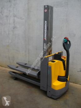 Stohovací zařízení Jungheinrich EMD 118 152 použitý