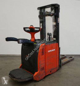 Linde stand-on stacker D 14 AP/133