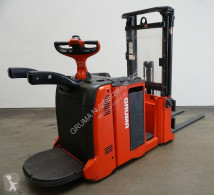 Linde stand-on stacker L 10 AC AP/1170