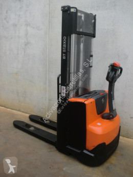 BT SWE 100 stacker used