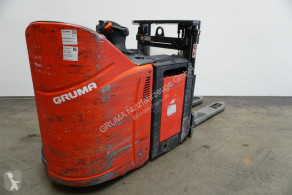 Linde D 12 HP SP/133 stacker used stand-on
