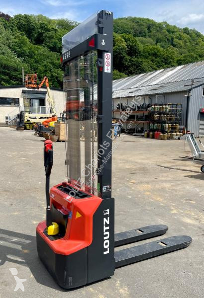 Stacker STOCKMAN PSE12N3600