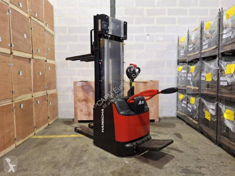 Apilador Hangcha  CDD16-AZ3S