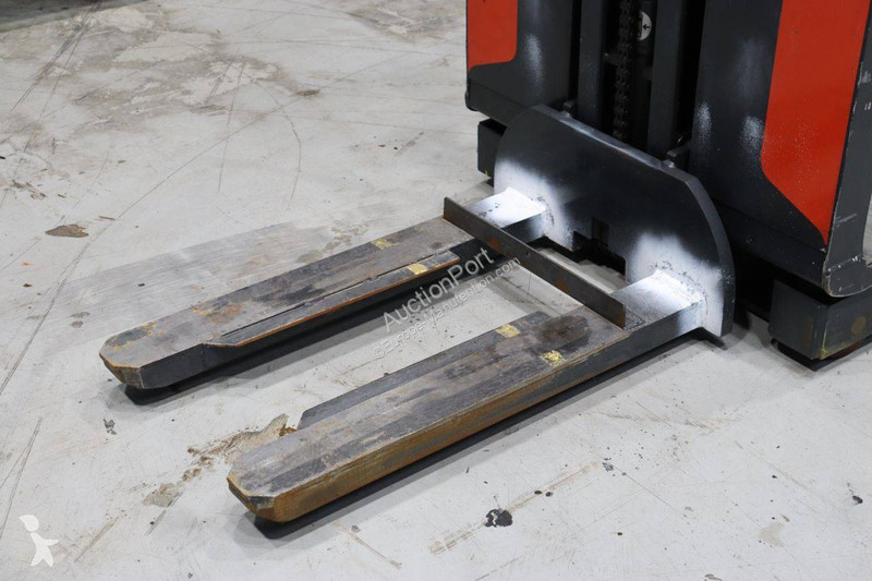 Gerbeur Linde V10-02
