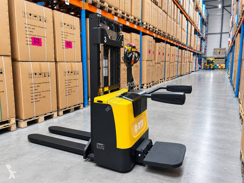 Stacker  8401