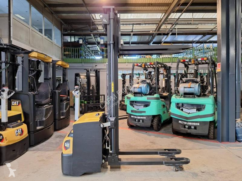 Gerbeur Caterpillar  NSP16NI