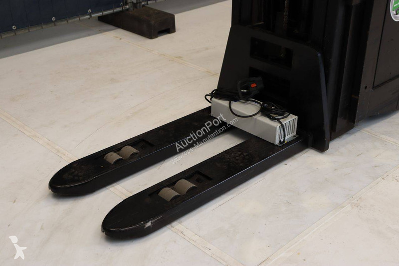 Apilador Cesab SPE160L