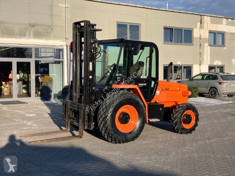 رافعة شوكية لجميع التضاريس JCB  930-4 T4
