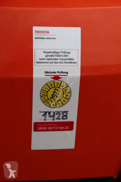 Stacker Toyota SWE140