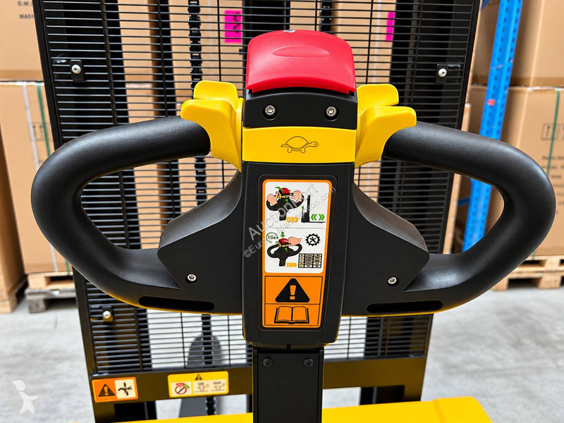 Stacker  8402