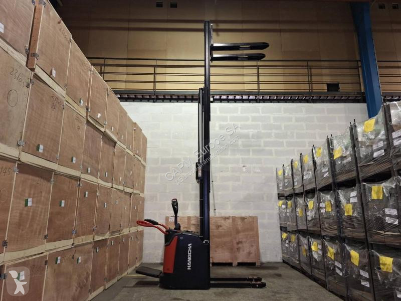 Apilador Hangcha  CDD16-AZ3S