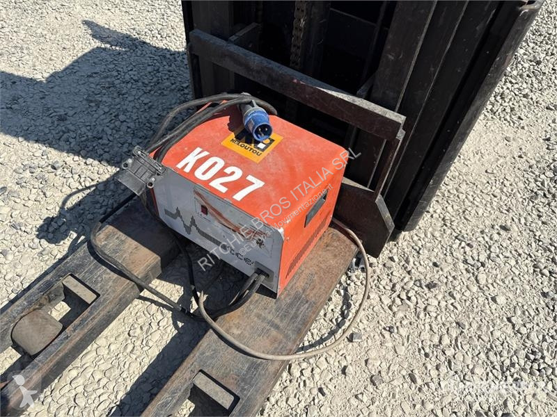 堆垛机 Toyota 8SM12 1200 kg Electric Stacker