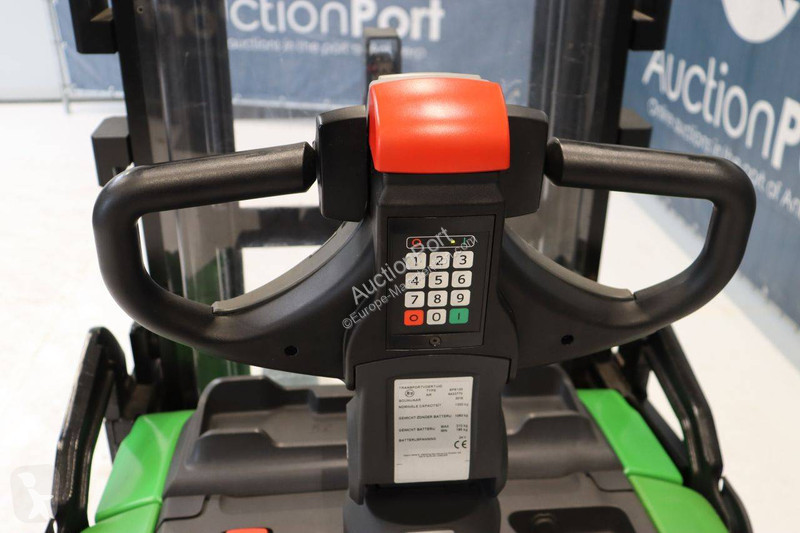 Apilador BT SPE120