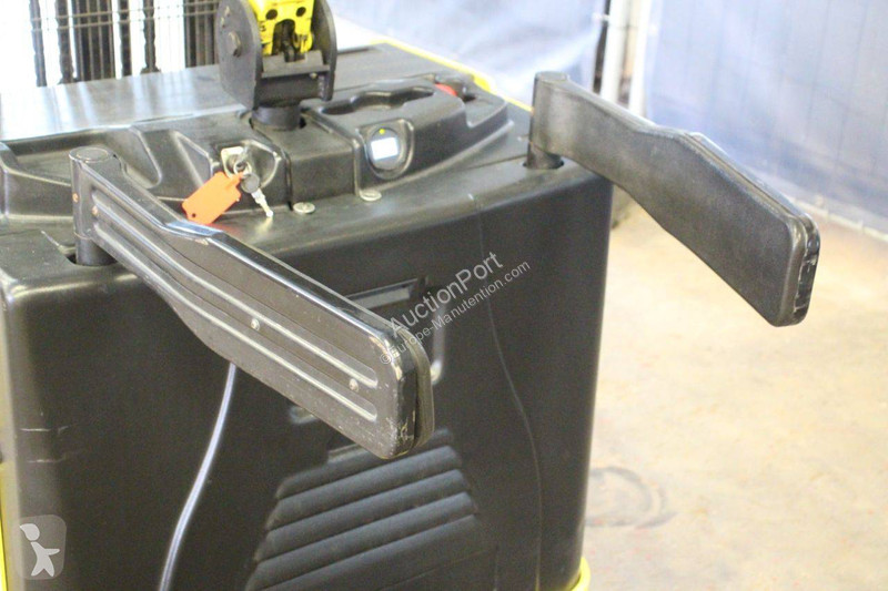 Gerbeur Hyster