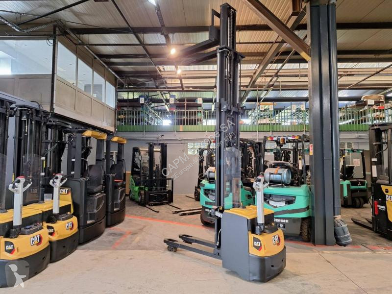 Gerbeur Caterpillar  NSP16NI