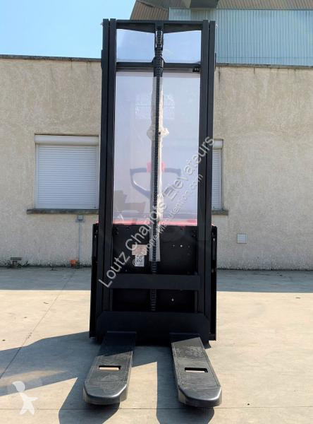 Stacker STOCKMAN  PSE12N3200