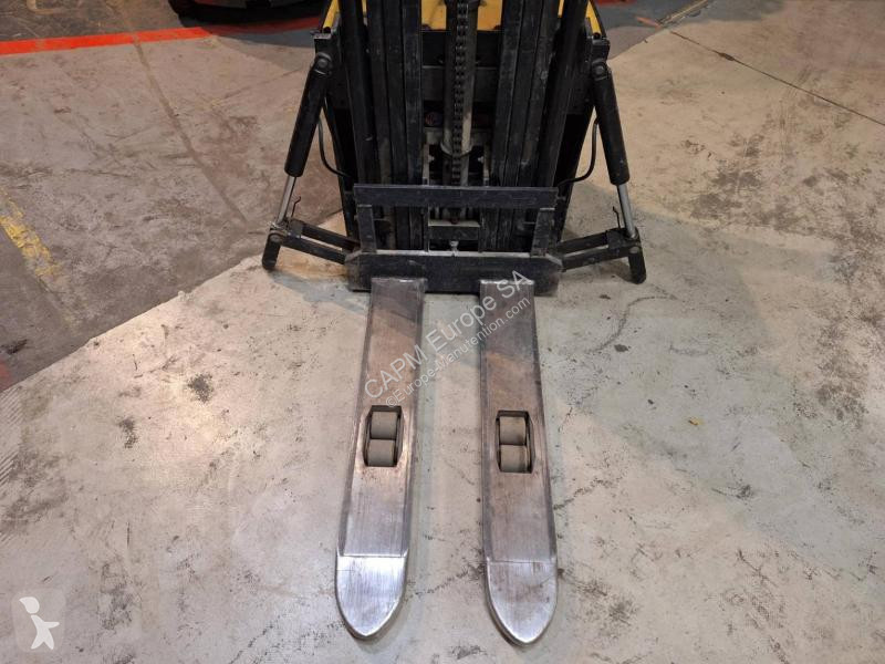 Gerbeur Caterpillar  NSP16N2
