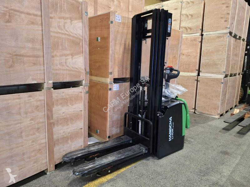 Apilador Hangcha  CDD20-AC2S i