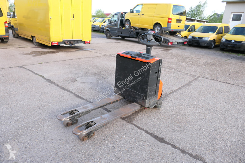 Apilador BT LWE 160