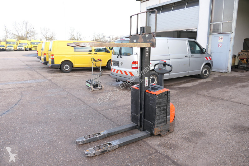 Gerbeur BT SWE 080L