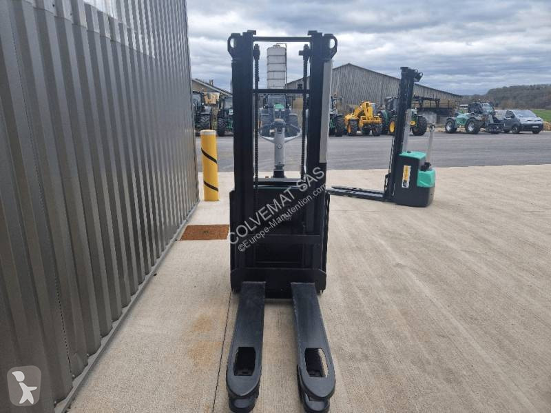 Apilador Mitsubishi SBV16N1
