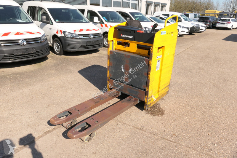 Gerbeur Jungheinrich ESE 220 Batterie 34/2017