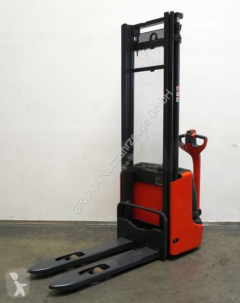 Stacker Linde 1172-01