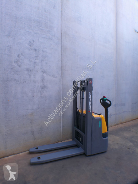 Apilador Jungheinrich 250 ZT