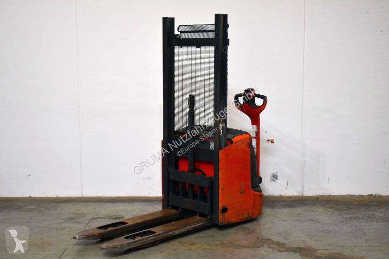 Stacker Linde i 1172